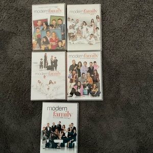 Modern Family Seasons 1-5